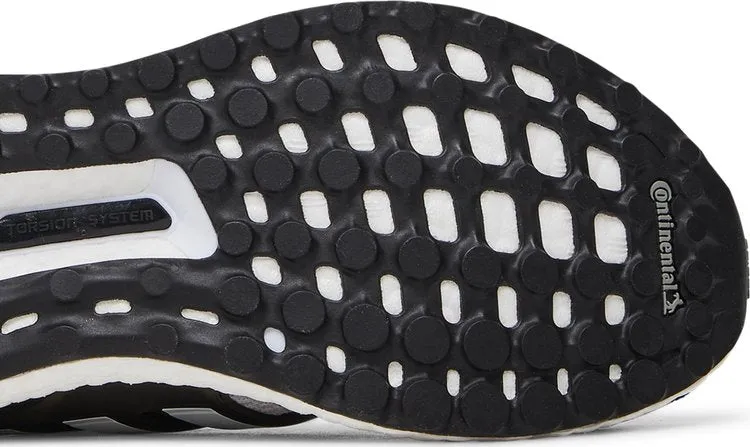 Adidas Marimekko x Wmns UltraBoost DNA 'Räsymatto Dot' sneakers, black