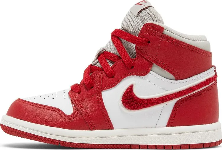 Air Jordan 1 Retro High OG TD Newstalgia Chenille, red