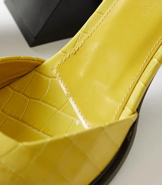 Annie Sandals Leather Emboss Croc Yellow