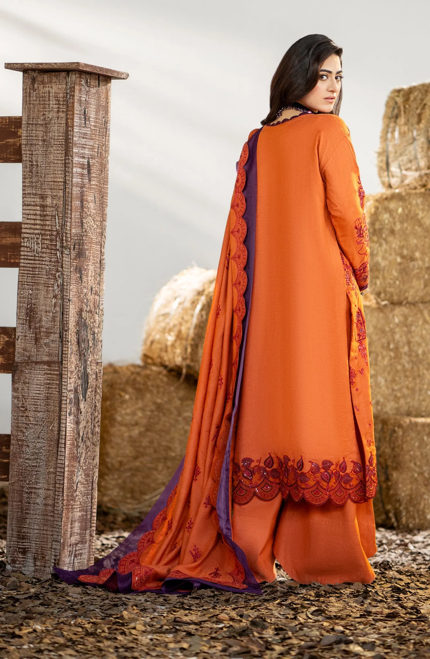 Maryum N Maria Shehrbano Winter Collection – CHUNI MW23562